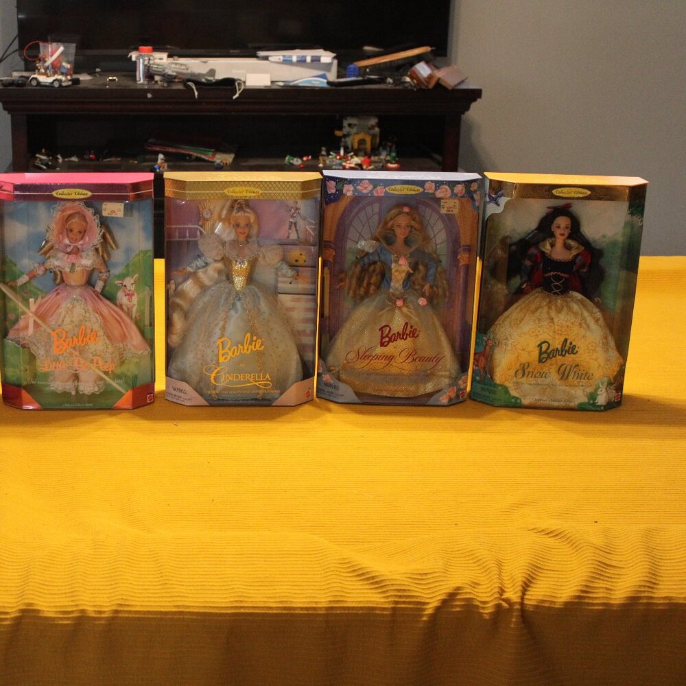 🎁 Vintage Barbie Mystery Box – 1 NIB Doll from 1989–2013 🎀 - Picture 10 of 16